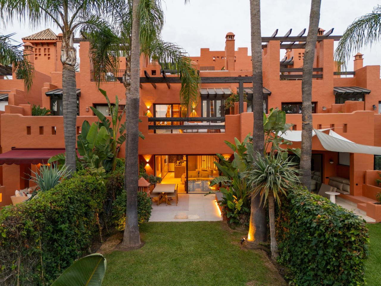 Apartment in Marbella - view 1