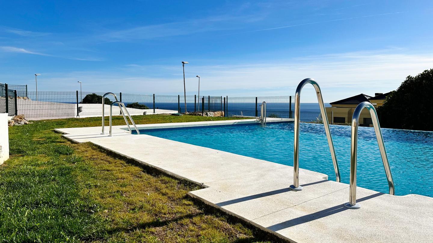 Apartment in Casares - view 1