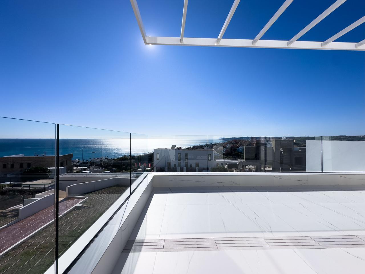 Penthouse in Casares - view 1