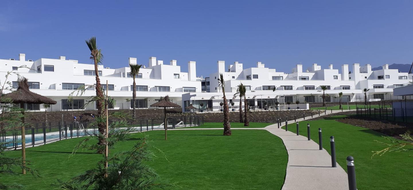 Apartment in Estepona - view 1