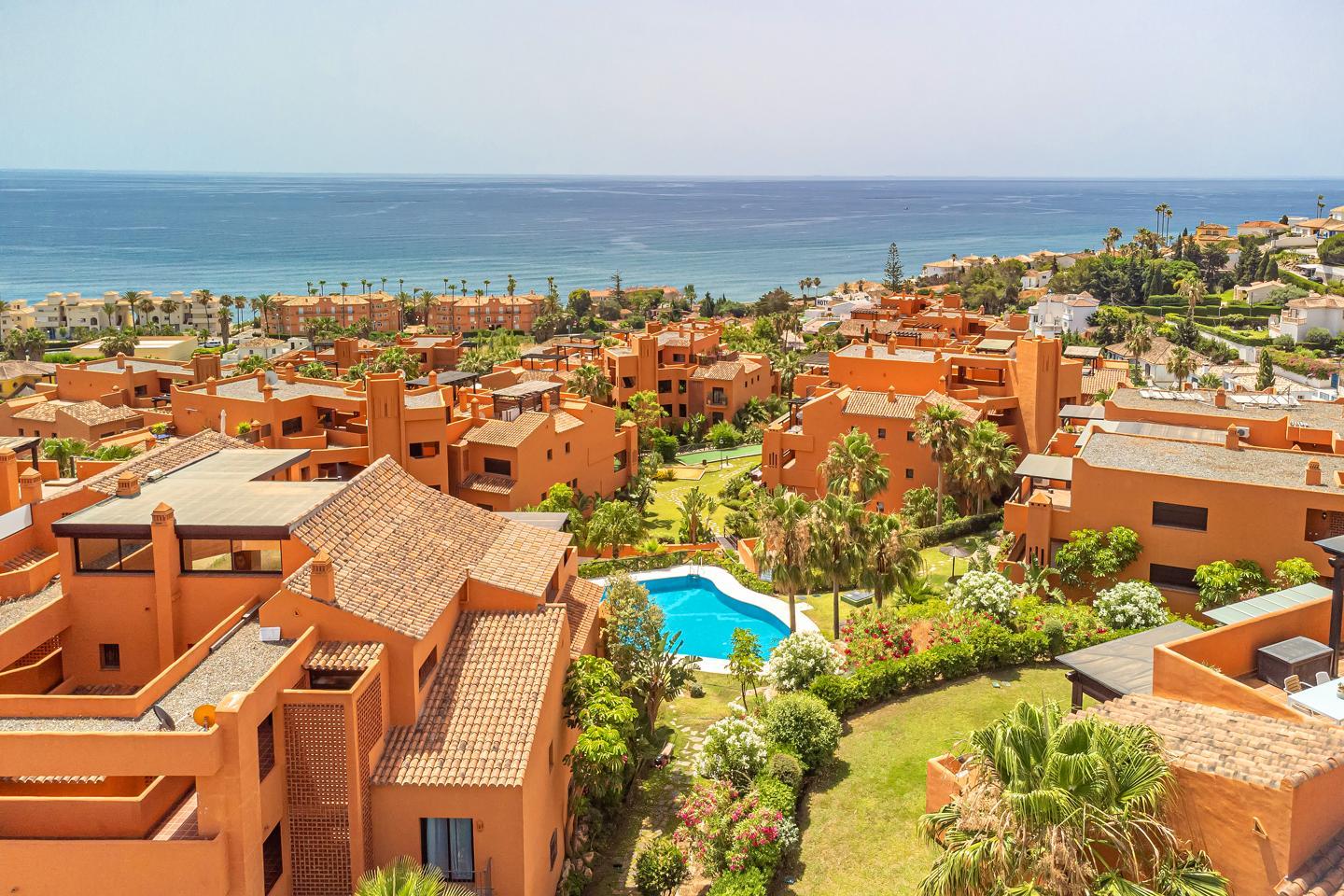 Apartment in Casares - view 1
