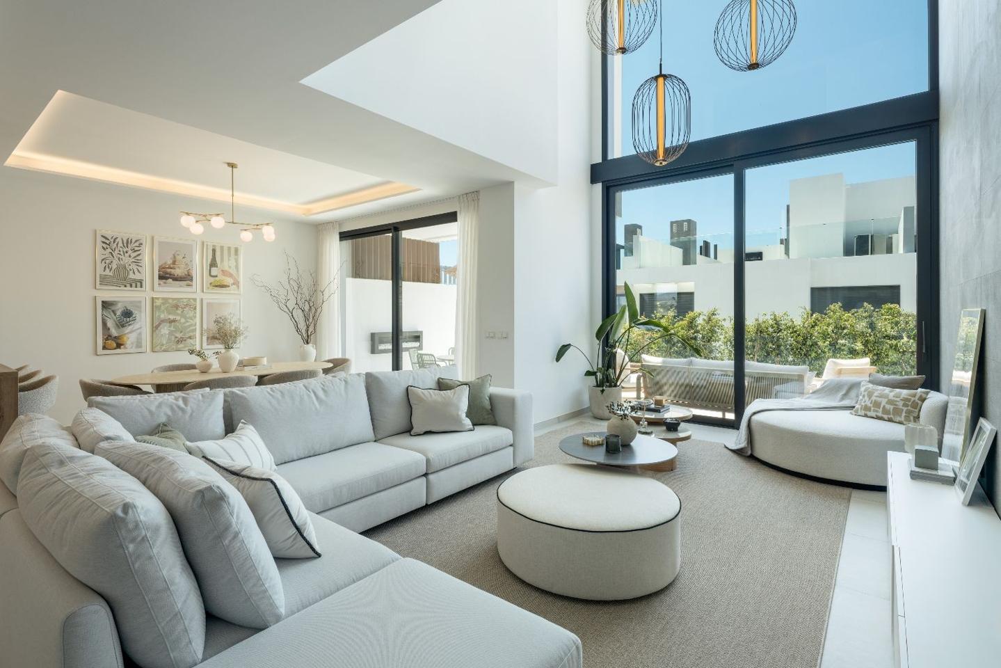 Villa in Marbella - view 1