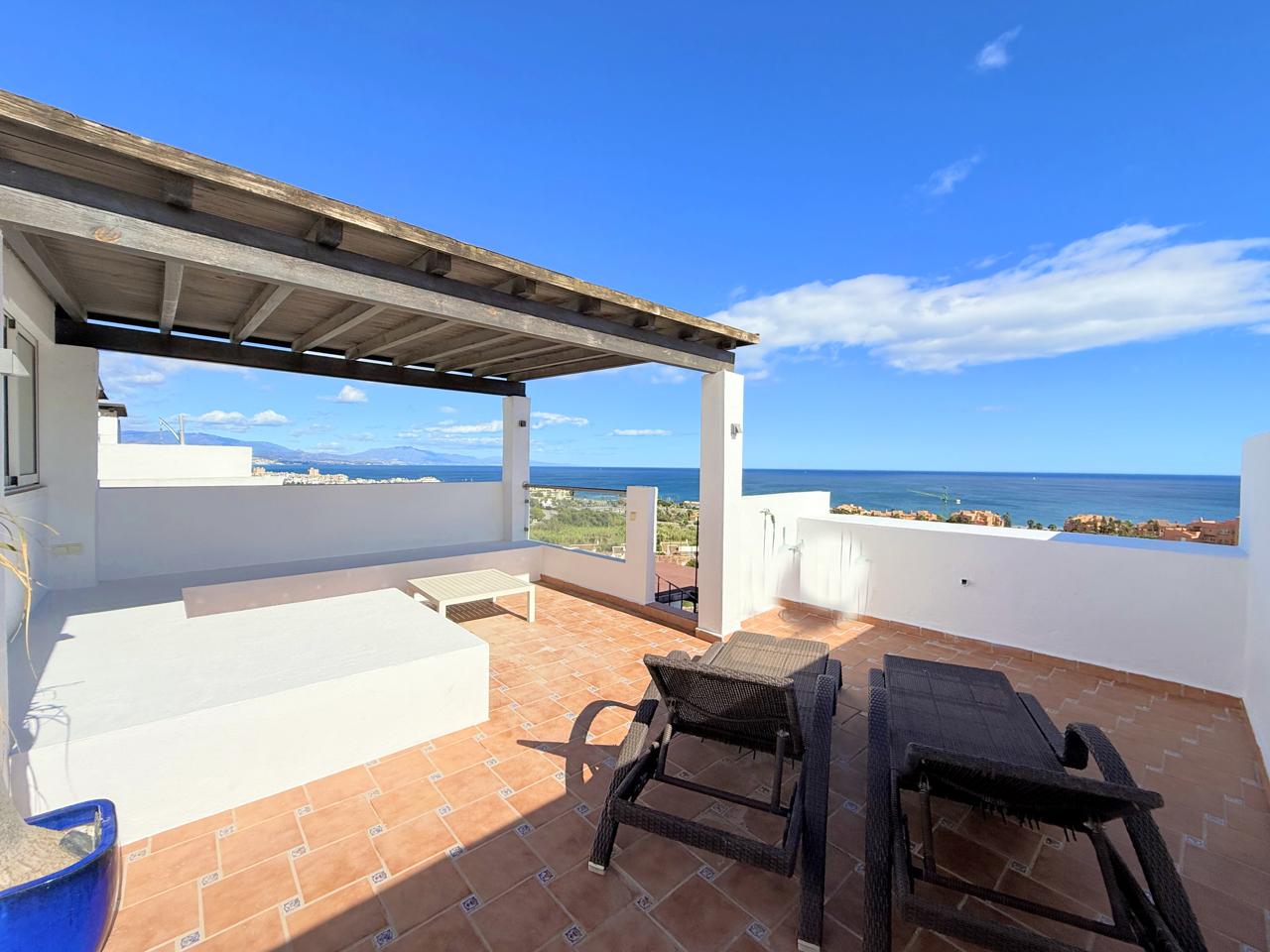 Penthouse in Manilva - view 1