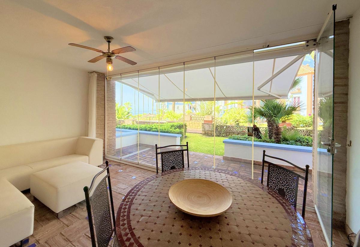 Apartment in Casares - view 1