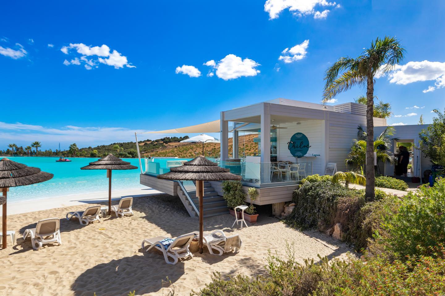 Apartment in San Enrique de Guadiaro - view 1