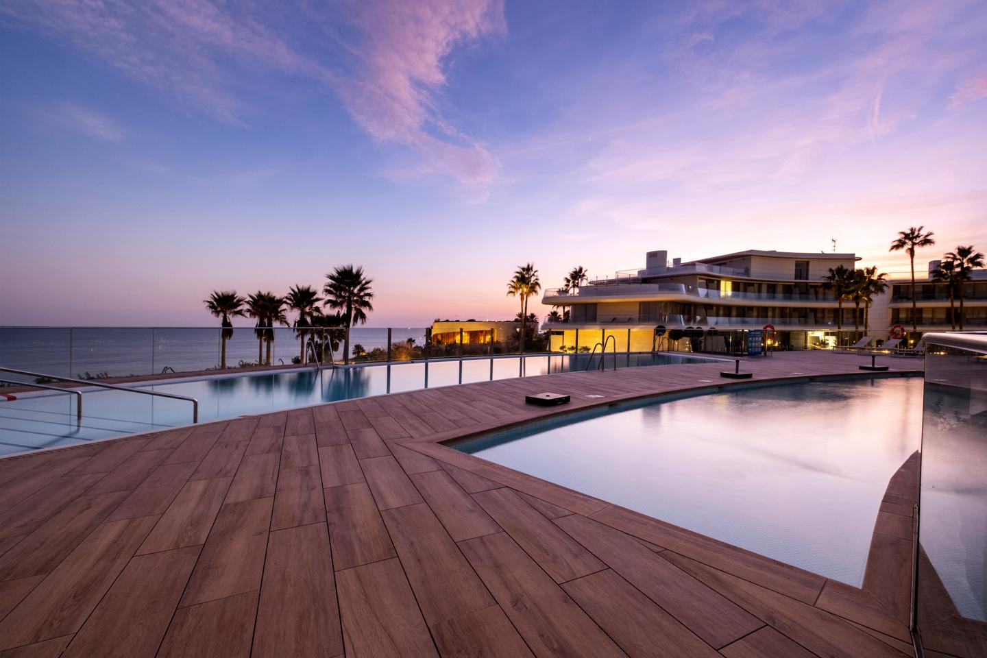 Apartment in Estepona - view 1