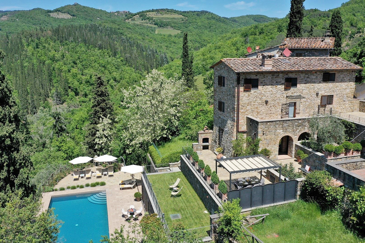 House in Gaiole in Chianti - view 1