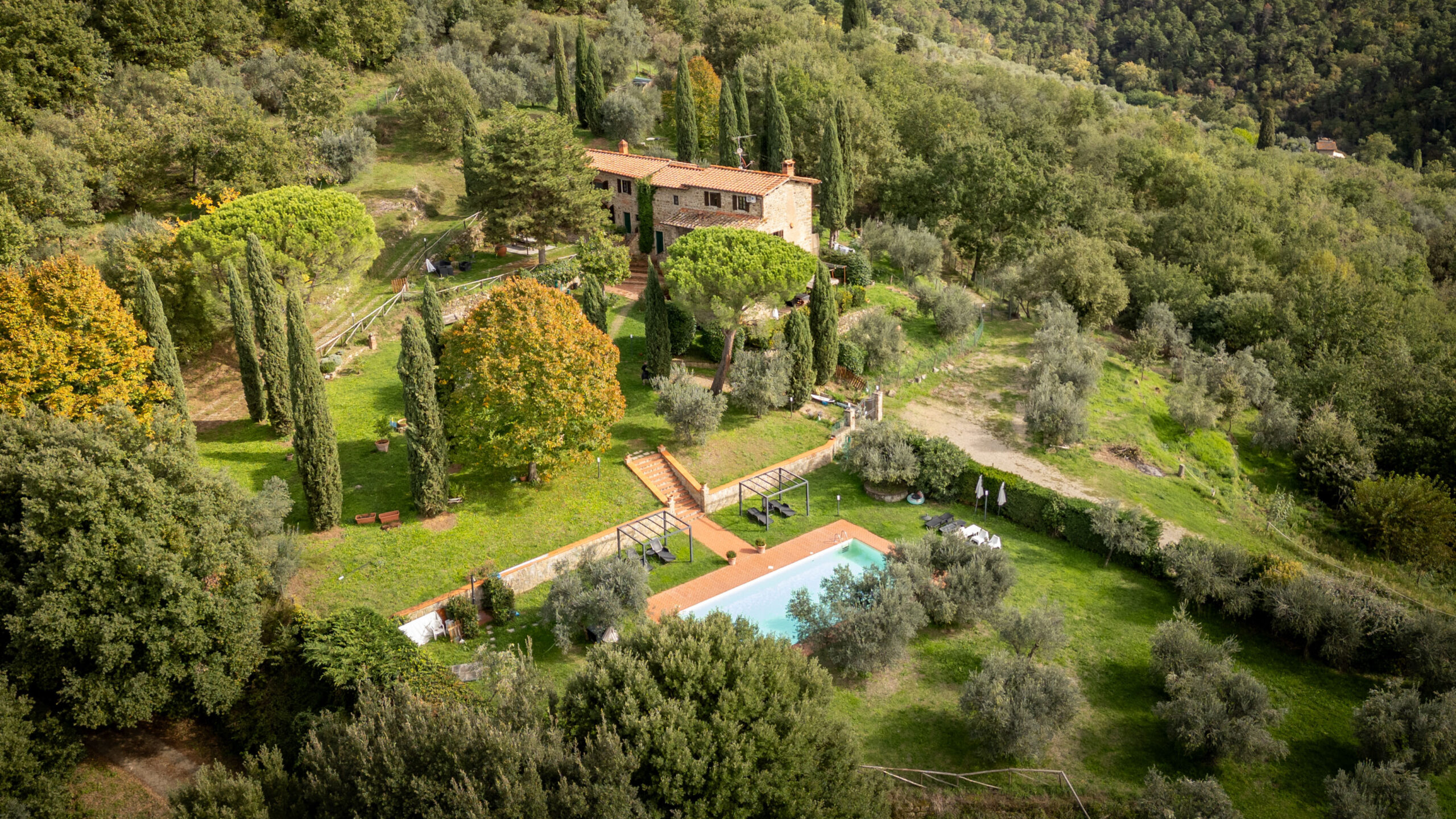 House in Reggello - view 1