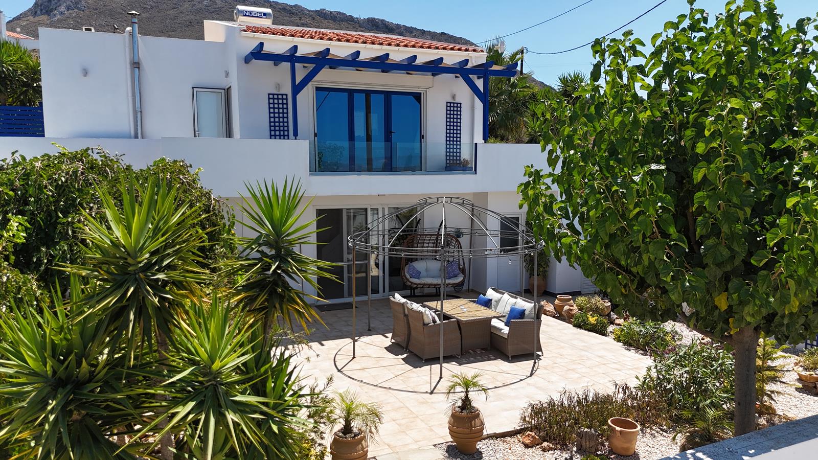 Villa in Kokkinon Khorion - view 1