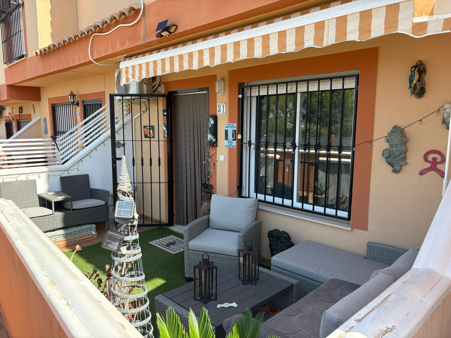 House in Alicante - view 1