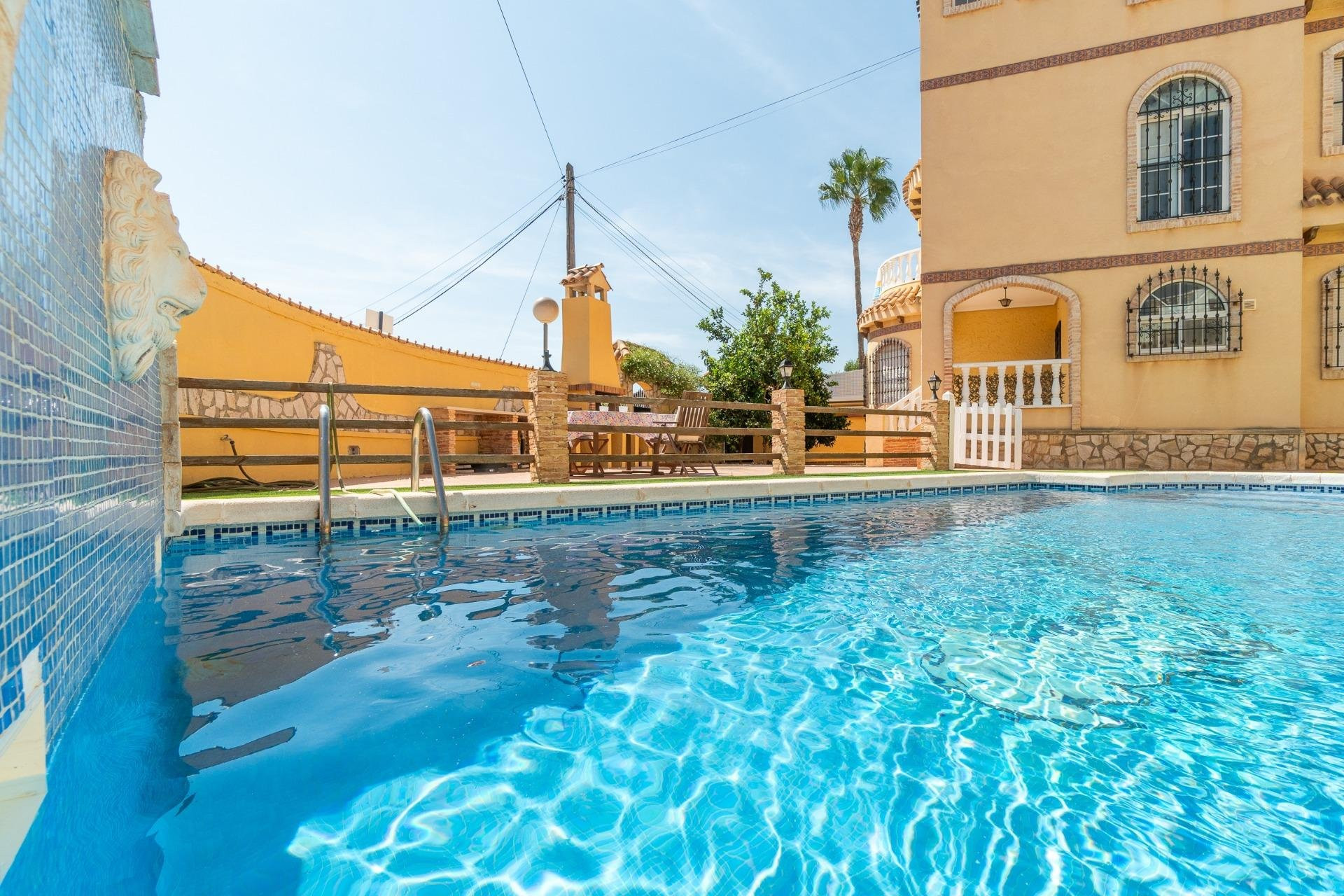 House in Urbanizacion los Balcones - view 1