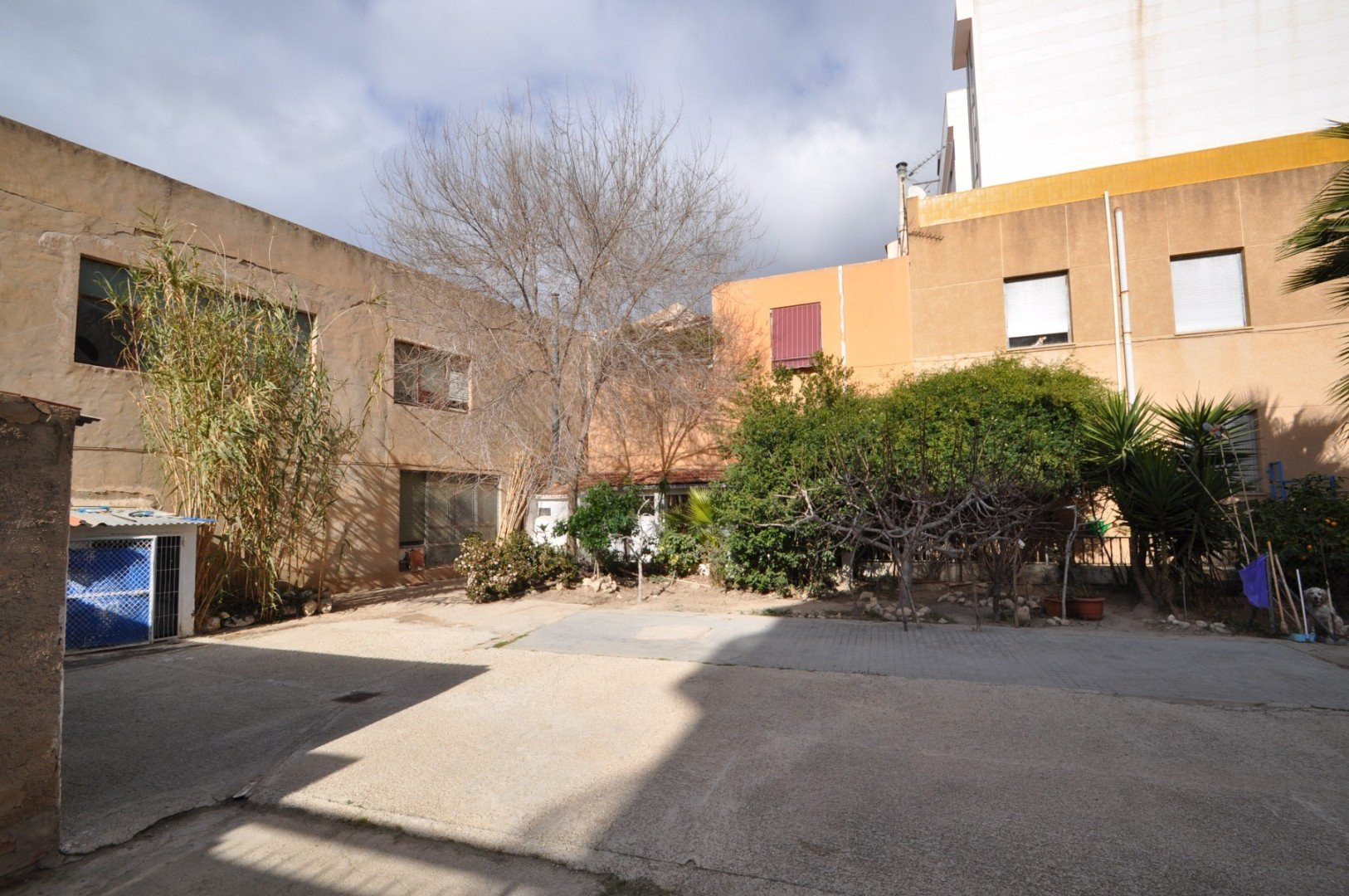 House in Petrel - view 1
