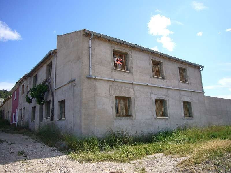House in Salinas - view 1