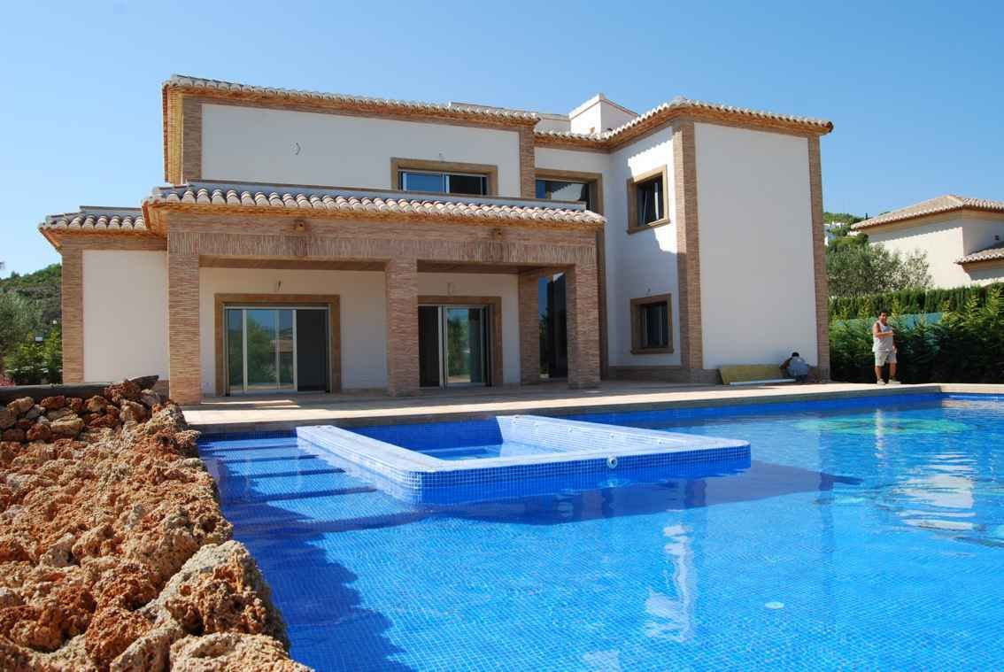 Villa in Javea - view 1
