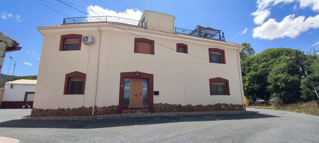 House in Casas del Senor - view 1