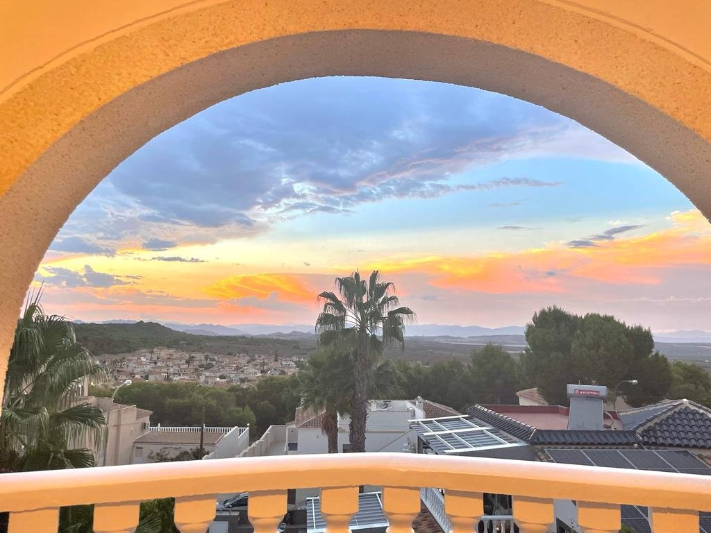 Villa in San Miguel de Salinas - view 1