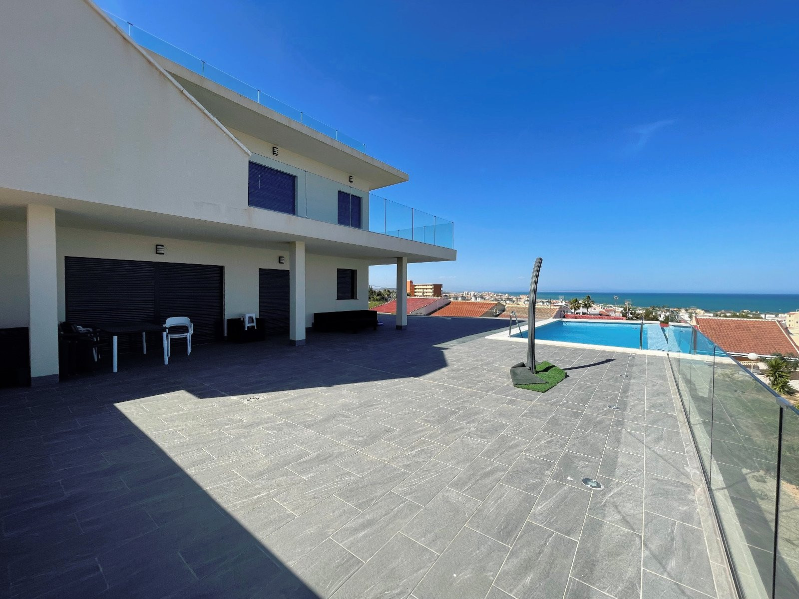 Villa in Torrevieja - view 1