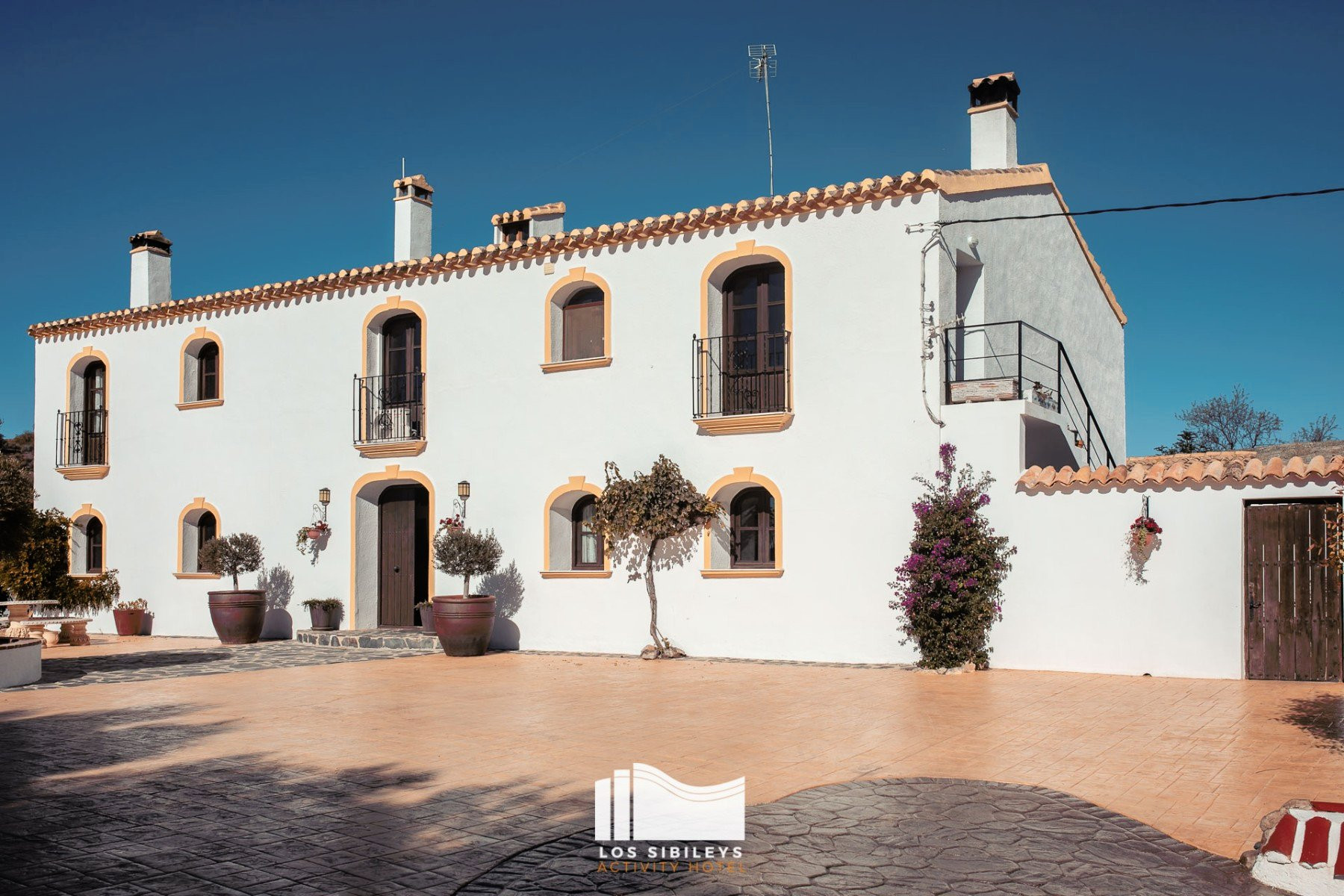 House in Almendricos - view 1