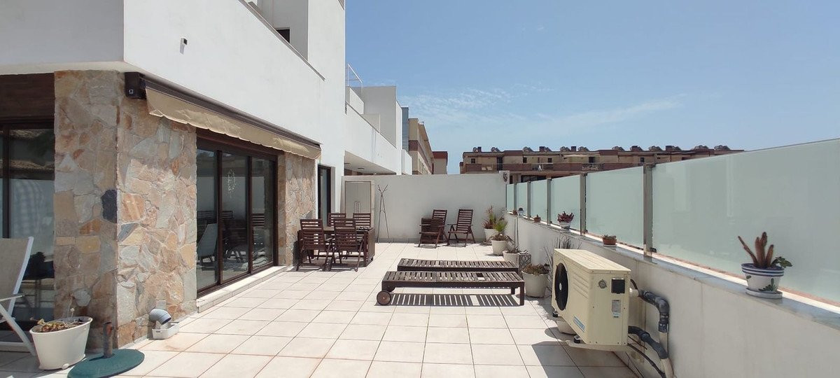 Villa in Urbanizacion los Balcones - view 1