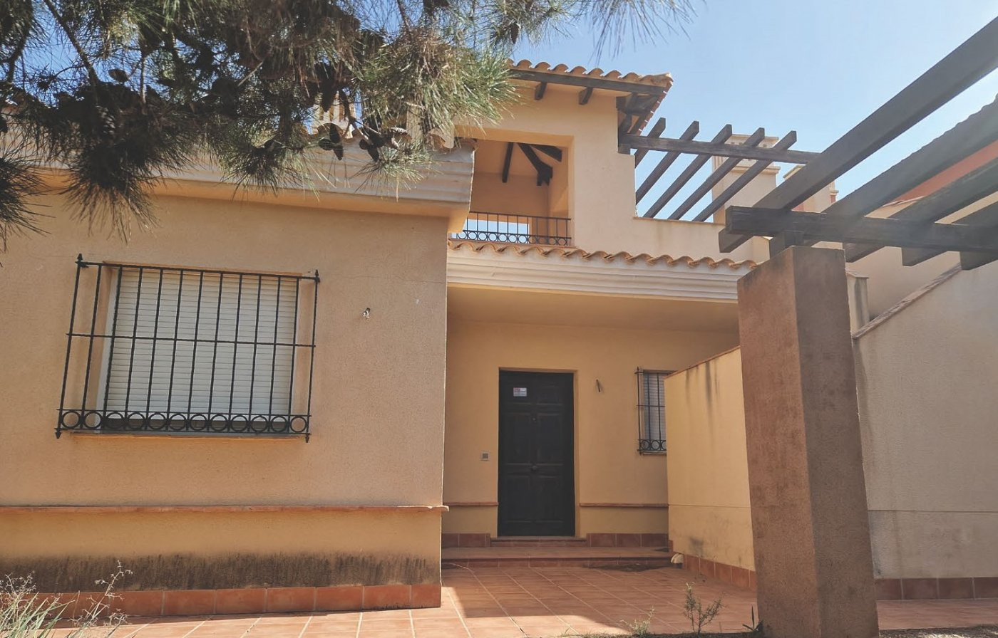 House in Fuente Alamo - view 1