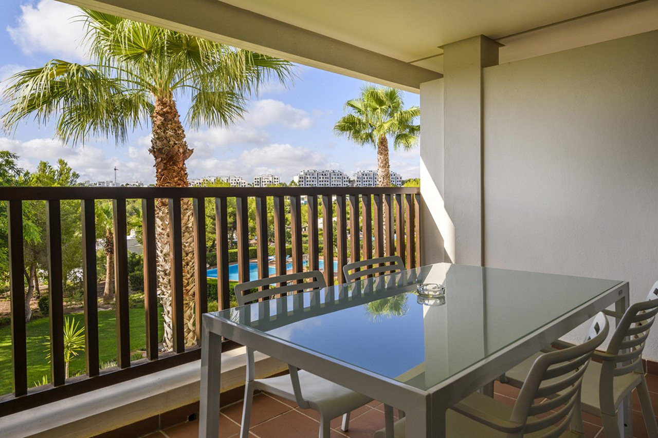 Apartment in Alicante - view 1