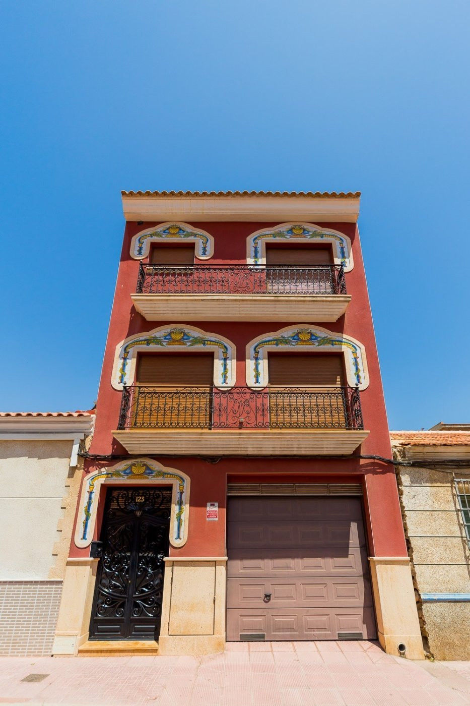 House in Alicante - view 1