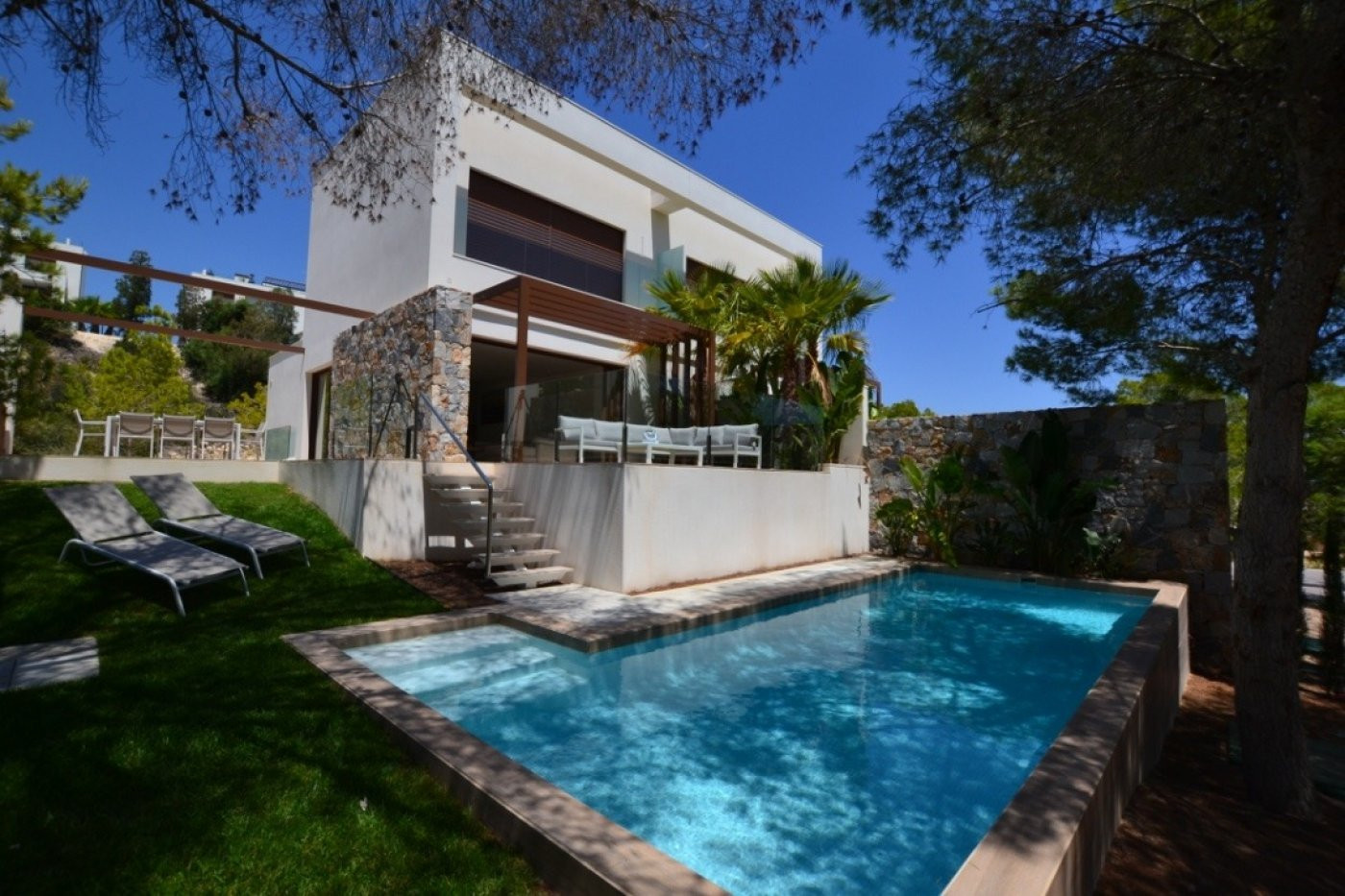 House in Urbanizacion los Balcones - view 1