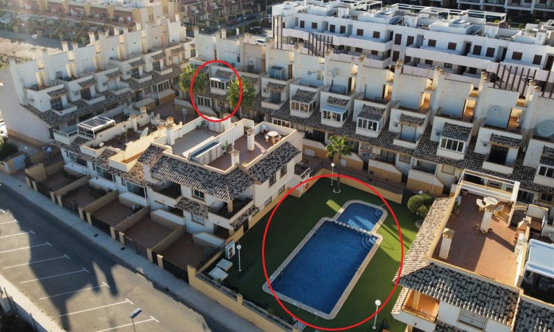 Apartment in Urbanizacion los Balcones - view 1