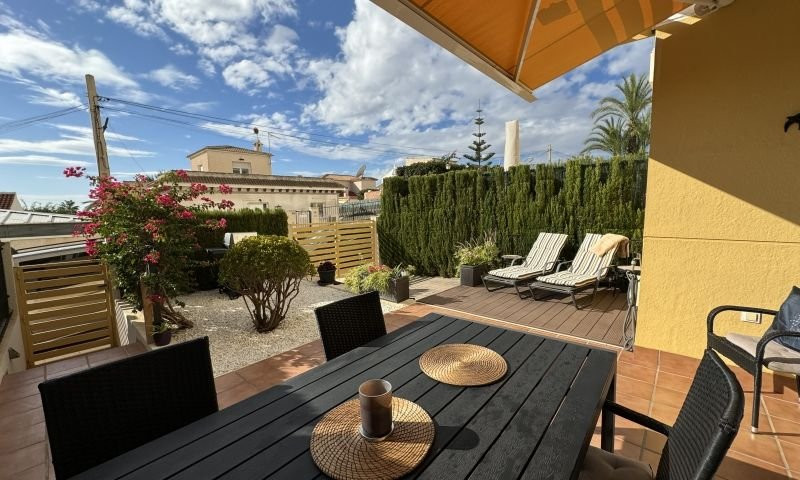 Apartment in Urbanizacion los Balcones - view 1