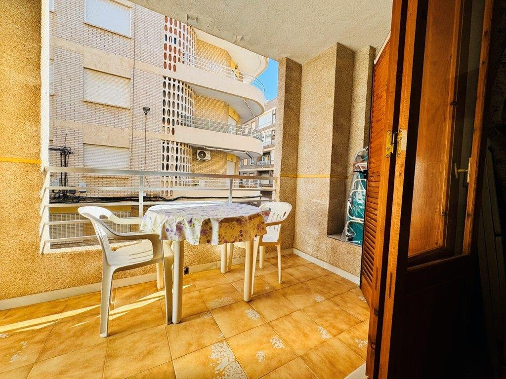Apartment in Torrelamata - view 1