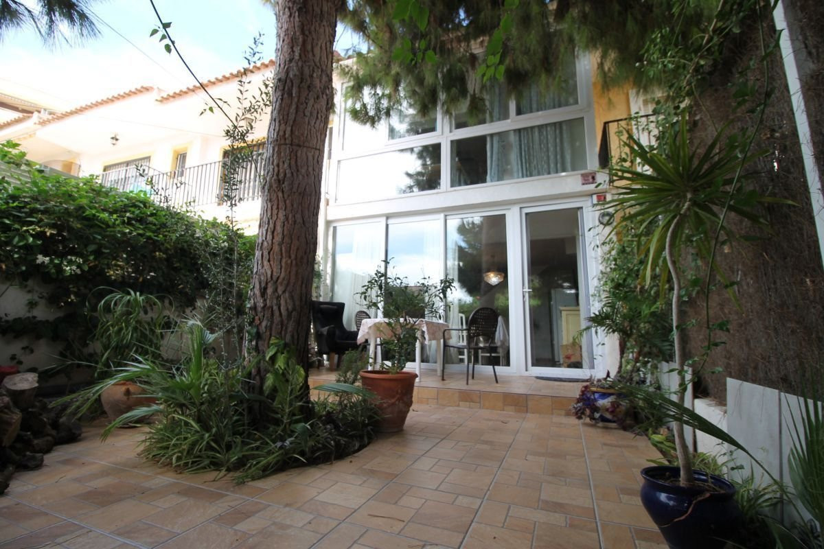 Apartment in Urbanizacion los Balcones - view 1