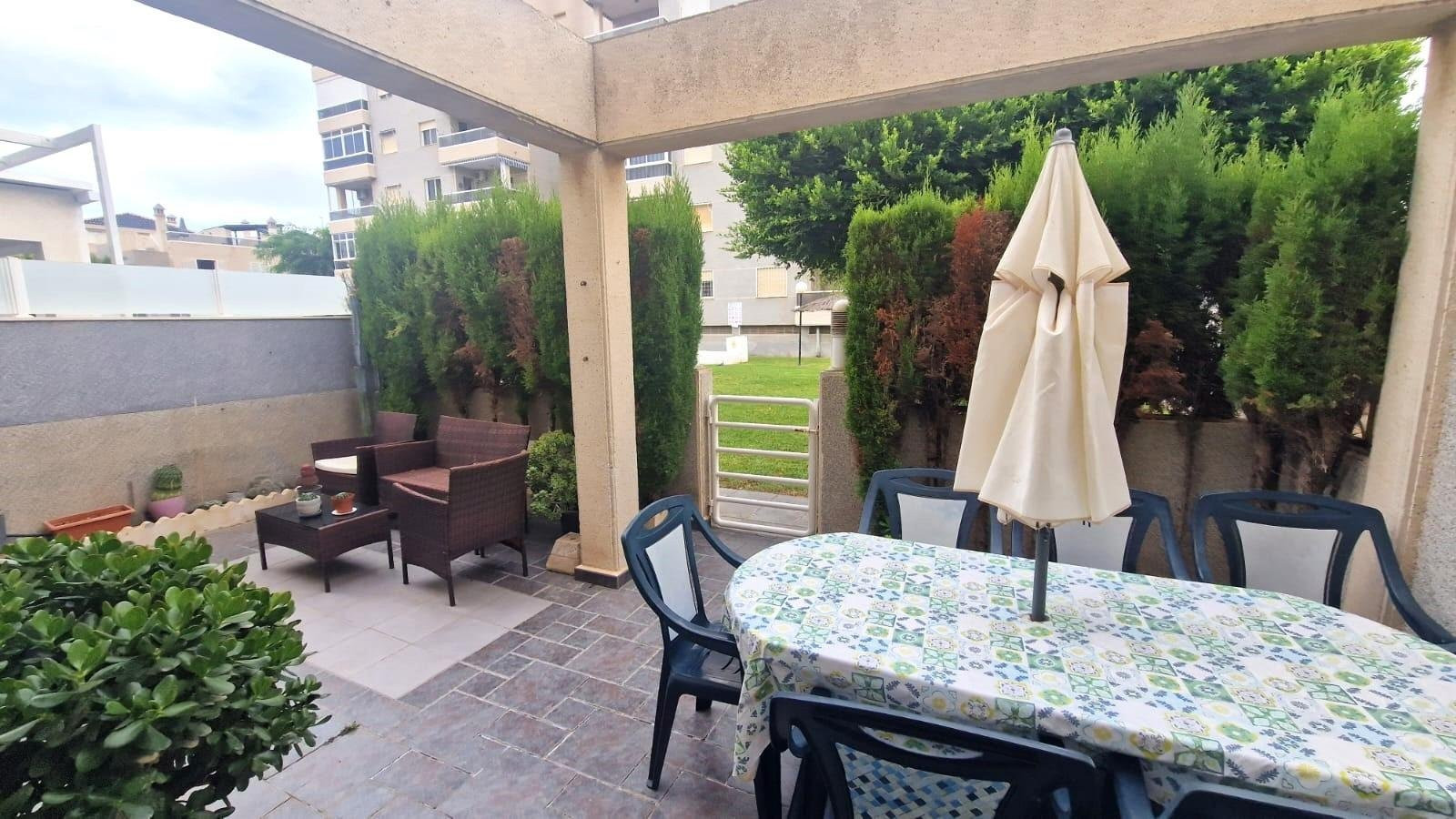 House in Alicante - view 1
