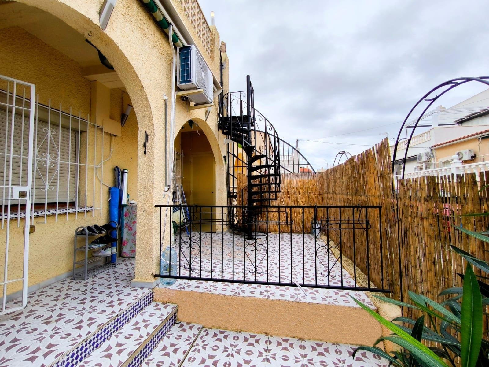 House in San Fulgencio - view 1