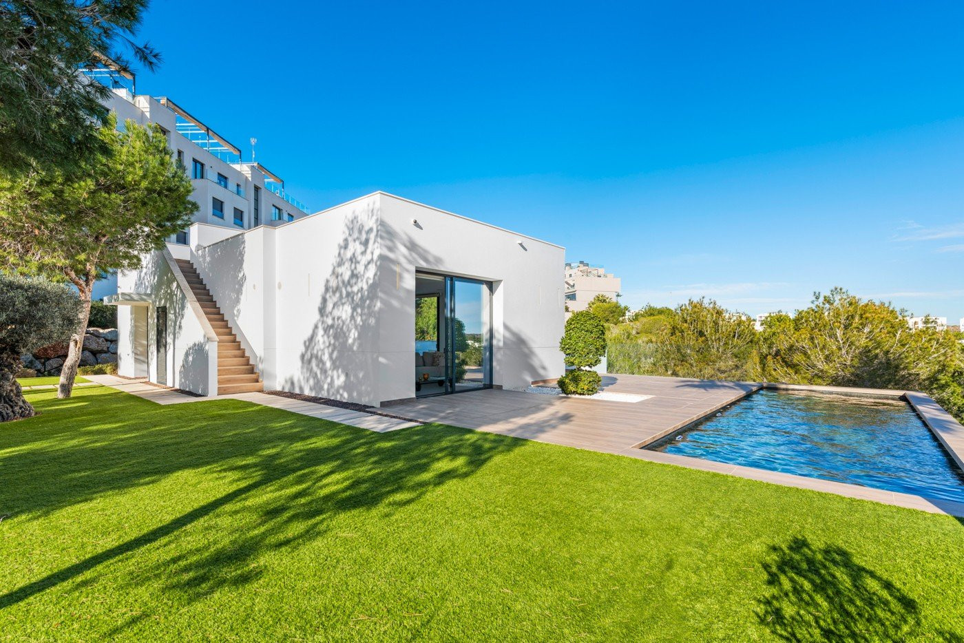 Villa in Paules - view 1