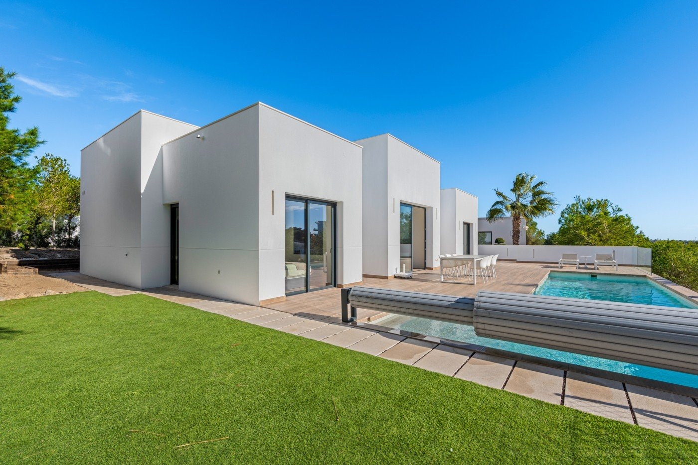 Villa in Paules - view 1