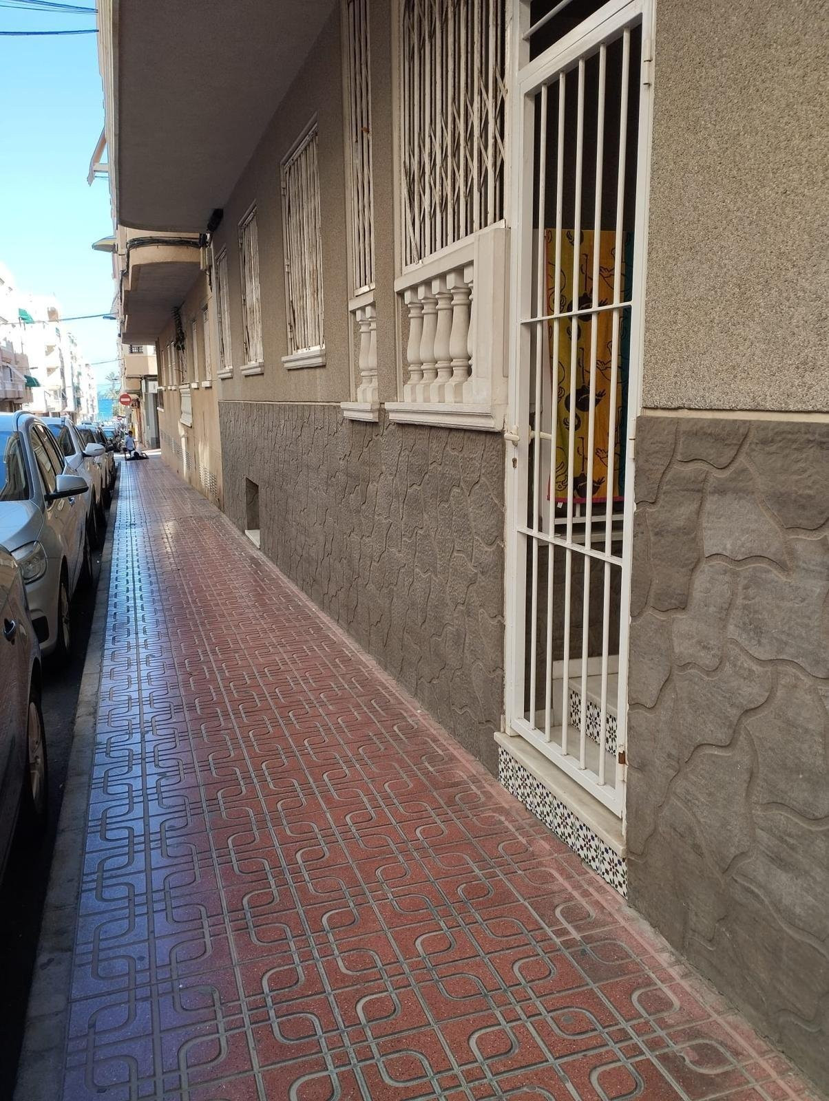Apartment in Torrevieja - view 1