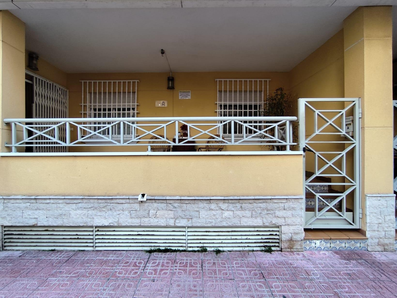 Apartment in Torrevieja - view 1
