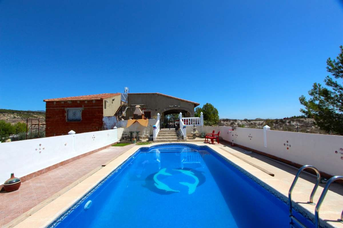 Villa in Murcia - view 1