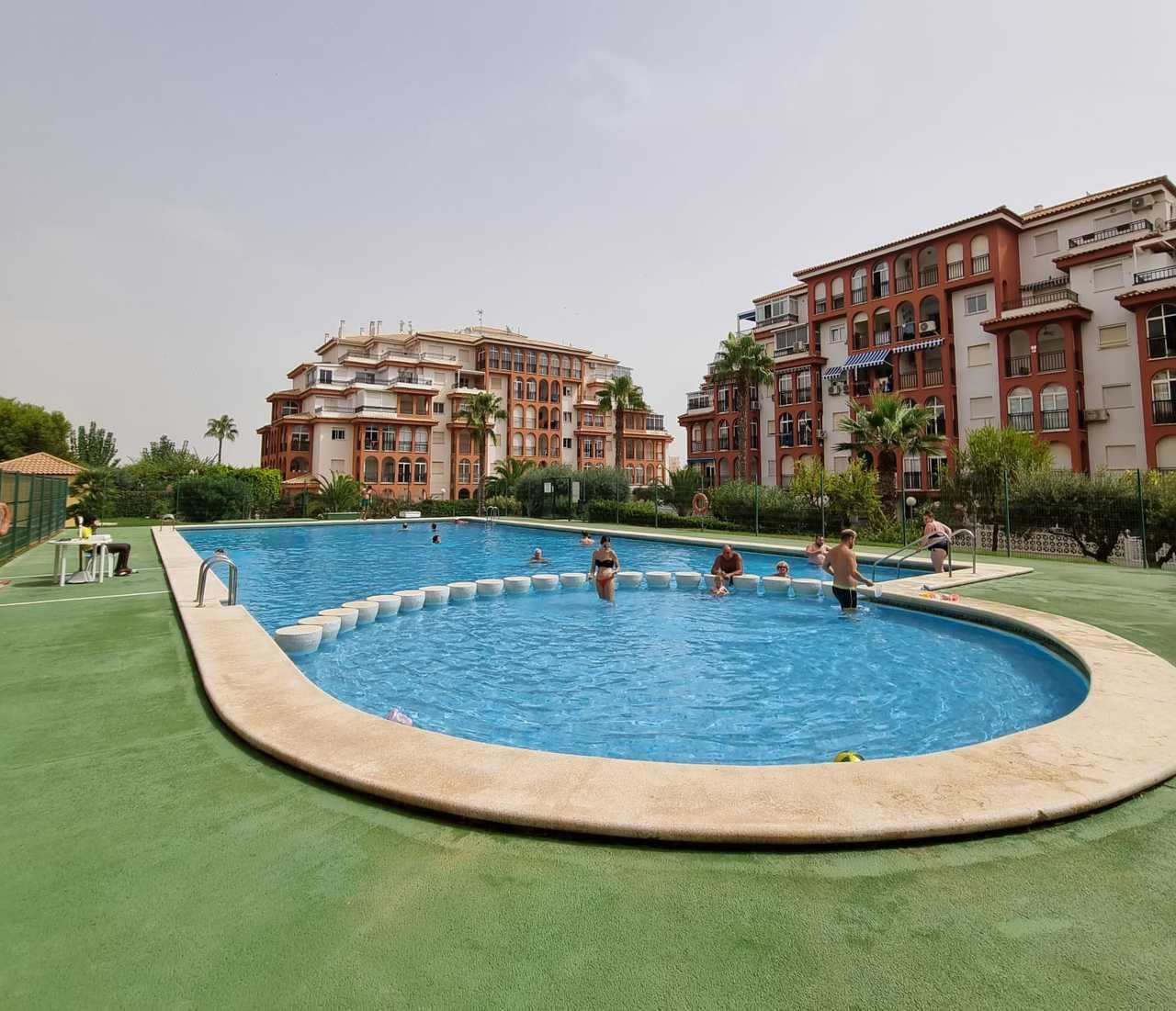 Apartment in Torrevieja - view 1