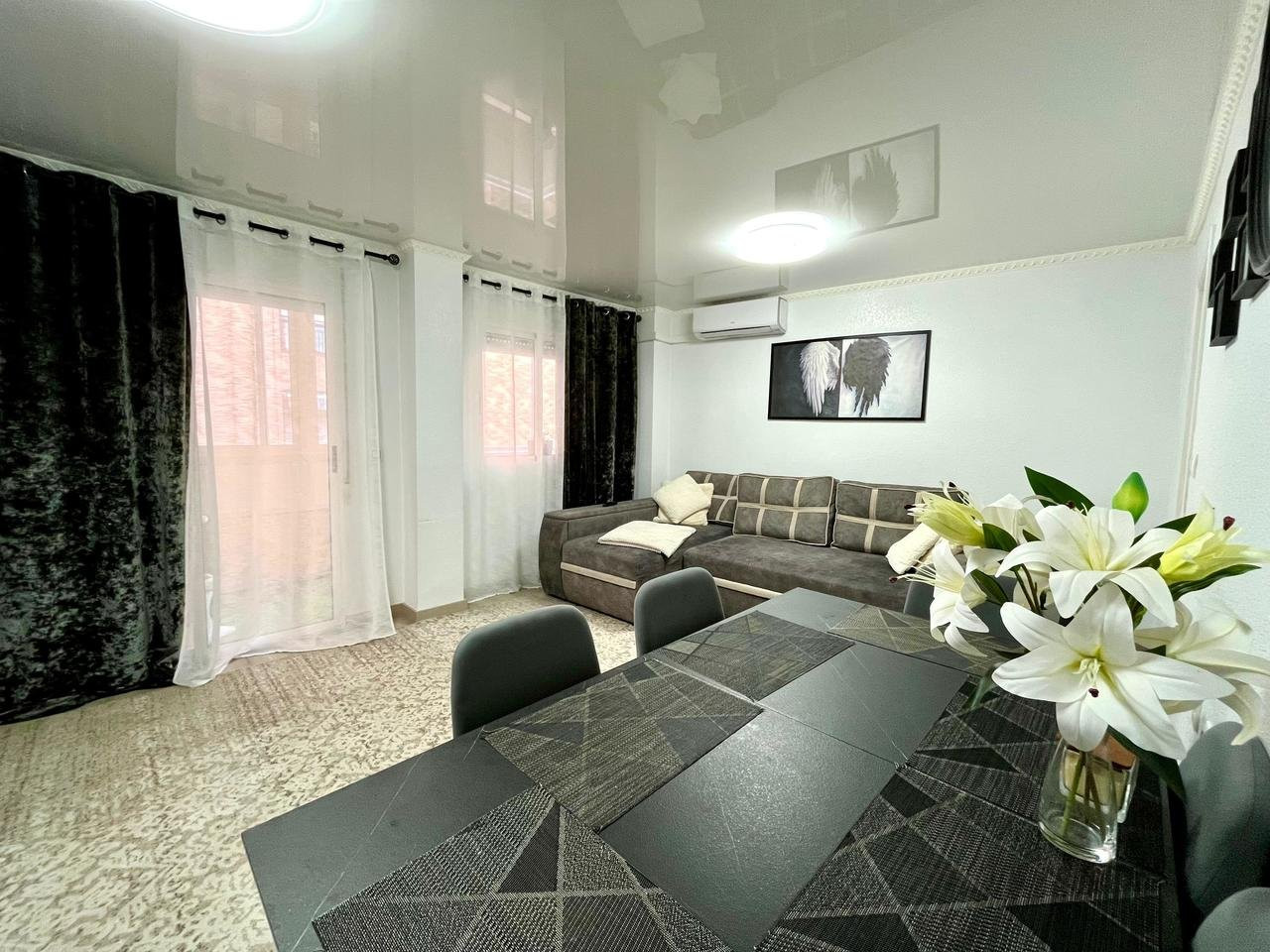 Apartment in Torrevieja - view 1