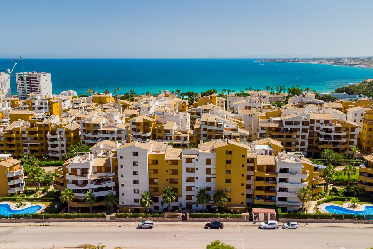 Apartment in Urbanizacion los Balcones - view 1