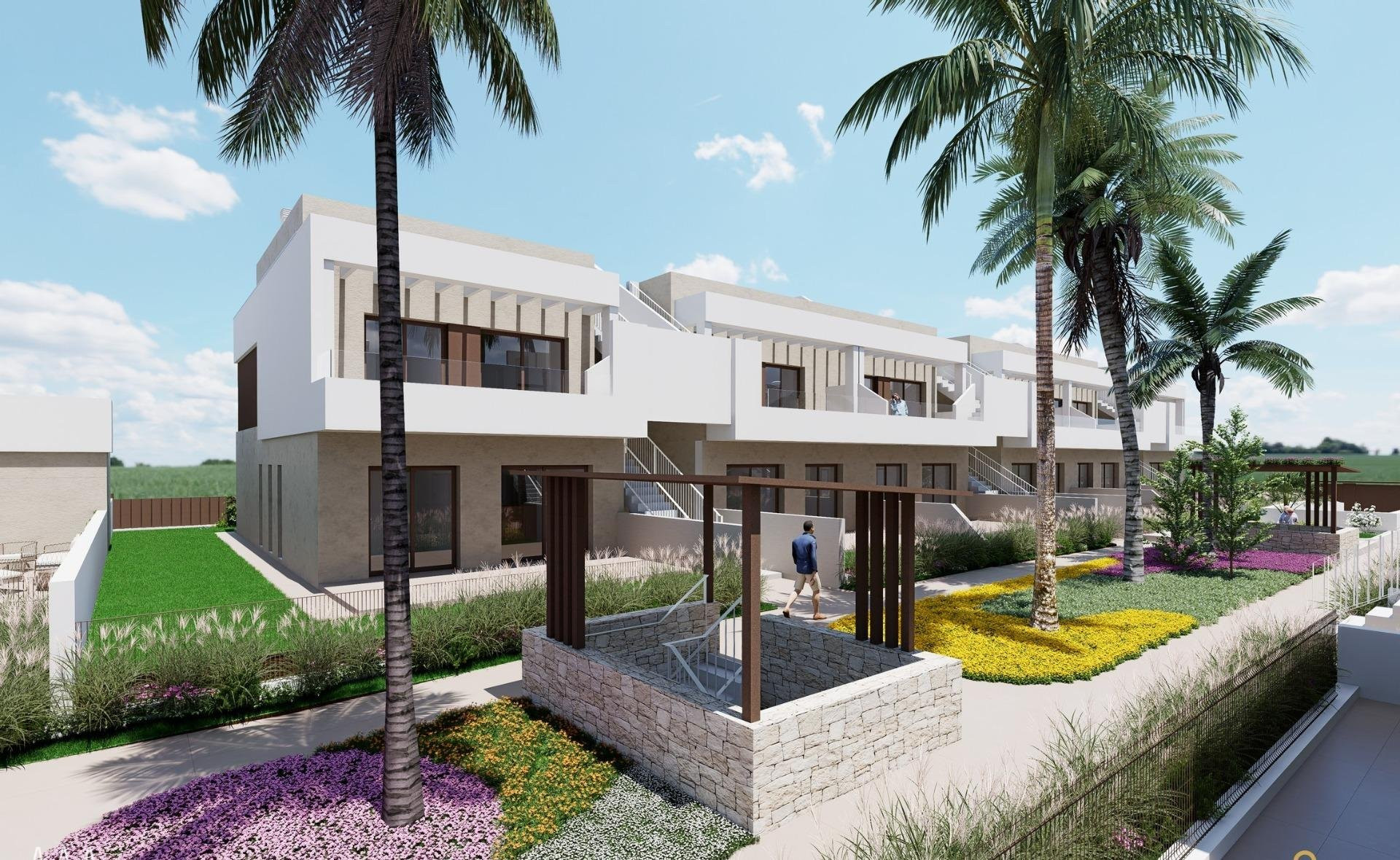 House in Los Alcazares - view 1