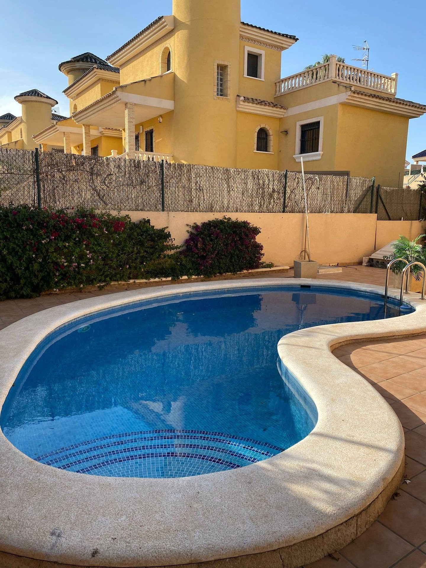 Villa in Urbanizacion los Balcones - view 1