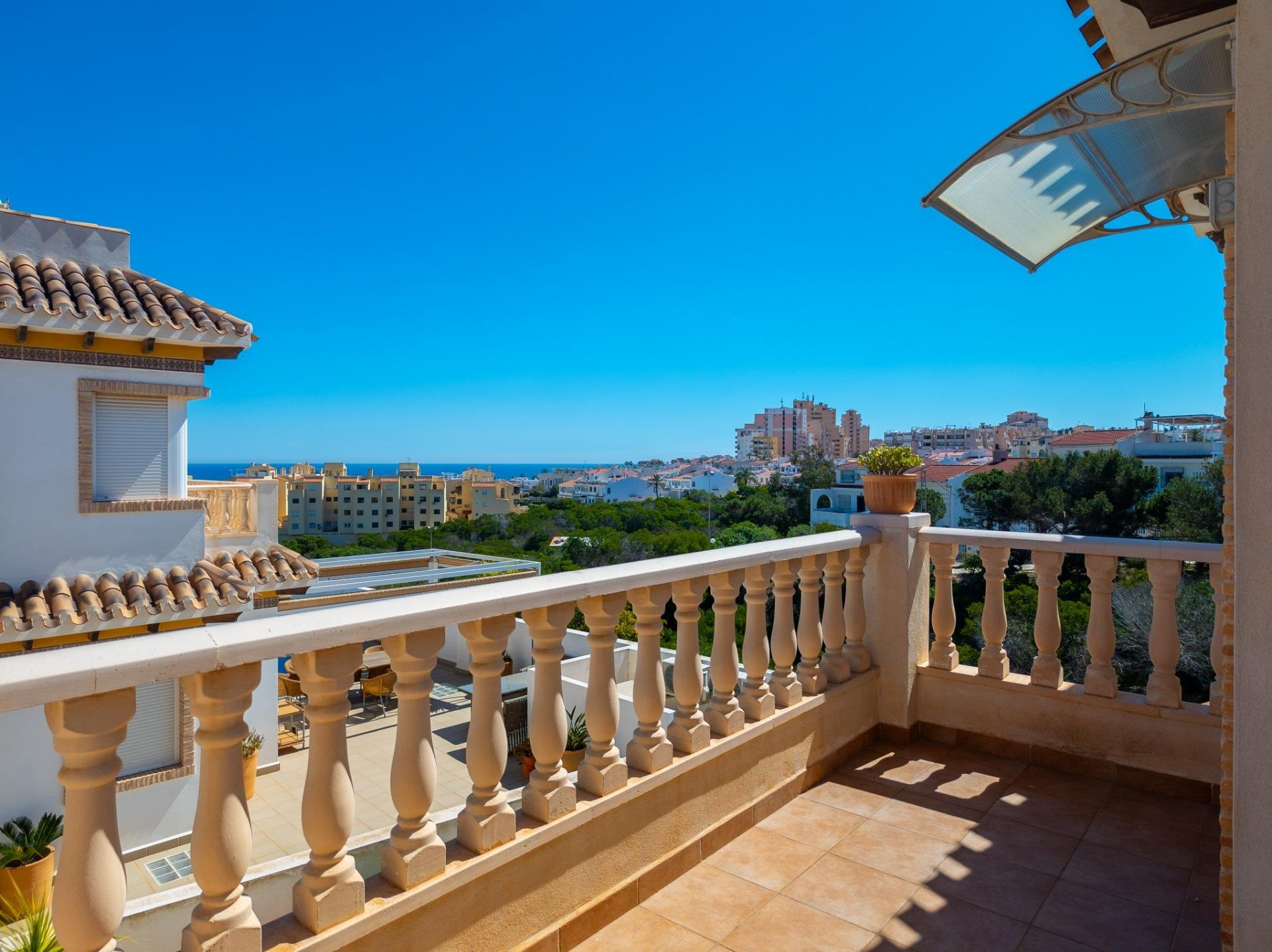 Villa in Torrevieja - view 1