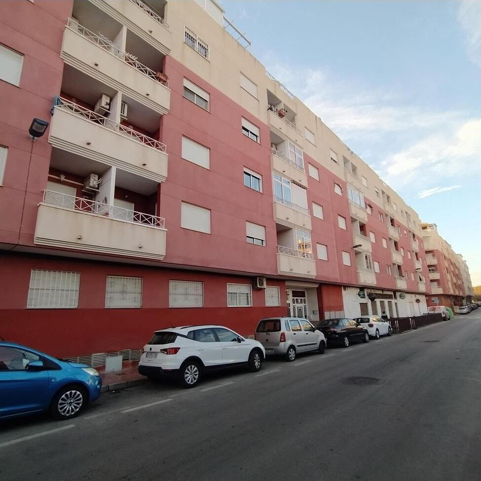 Apartment in Torrevieja - view 1
