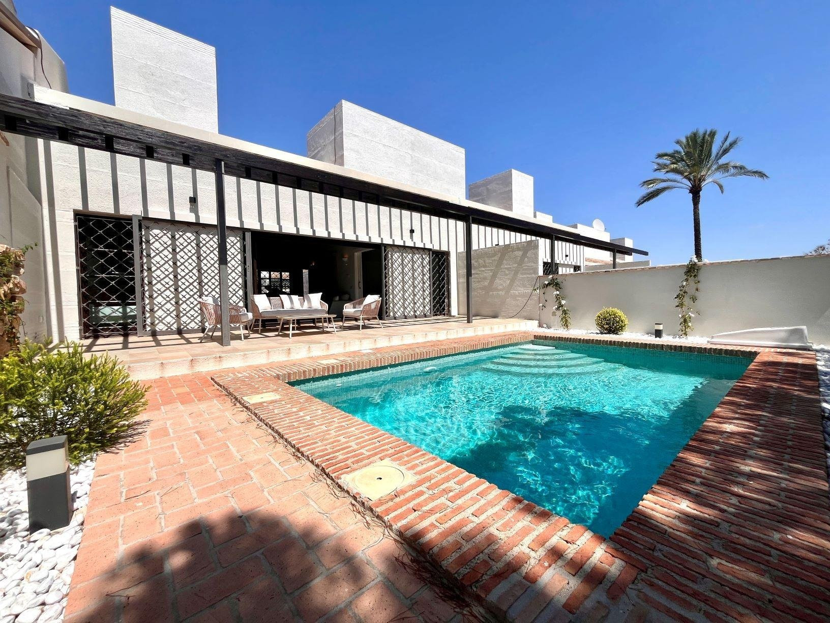 House in Santa Cruz - view 1