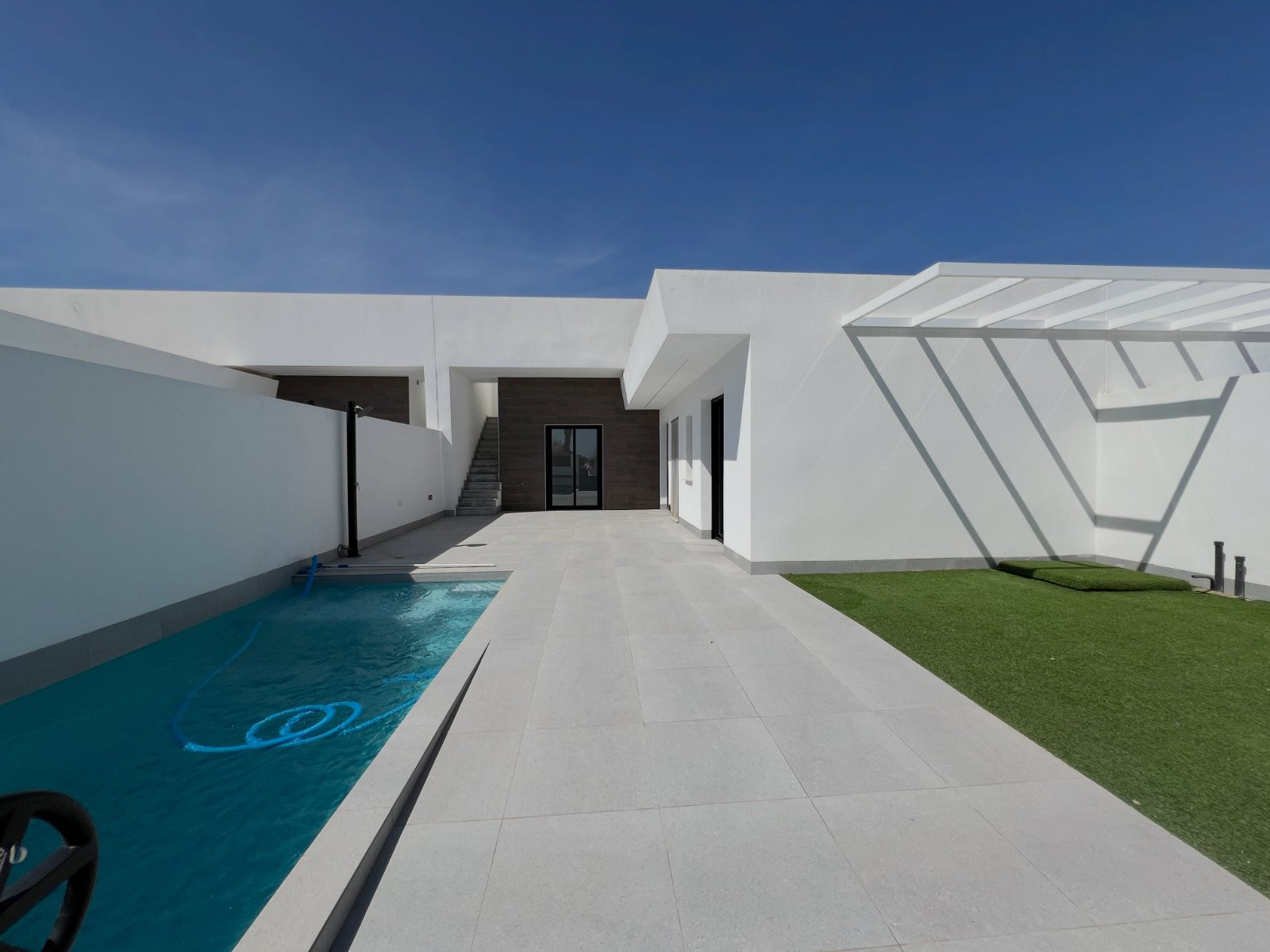 Villa in Torre-Pacheco - view 1