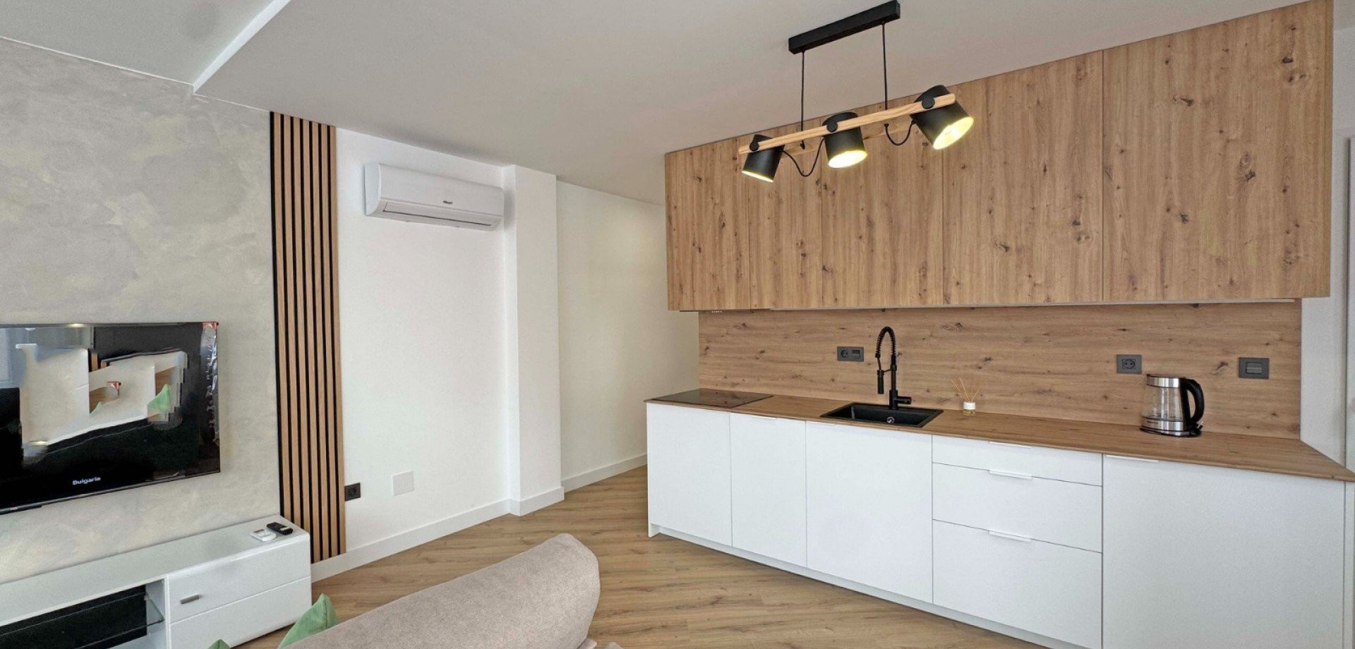 Apartment in Torrevieja - view 1