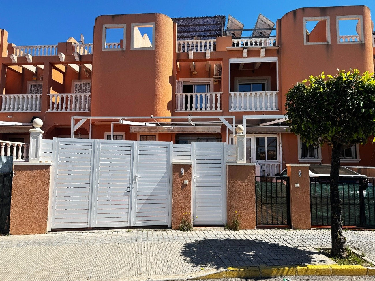 House in Torrevieja - view 1