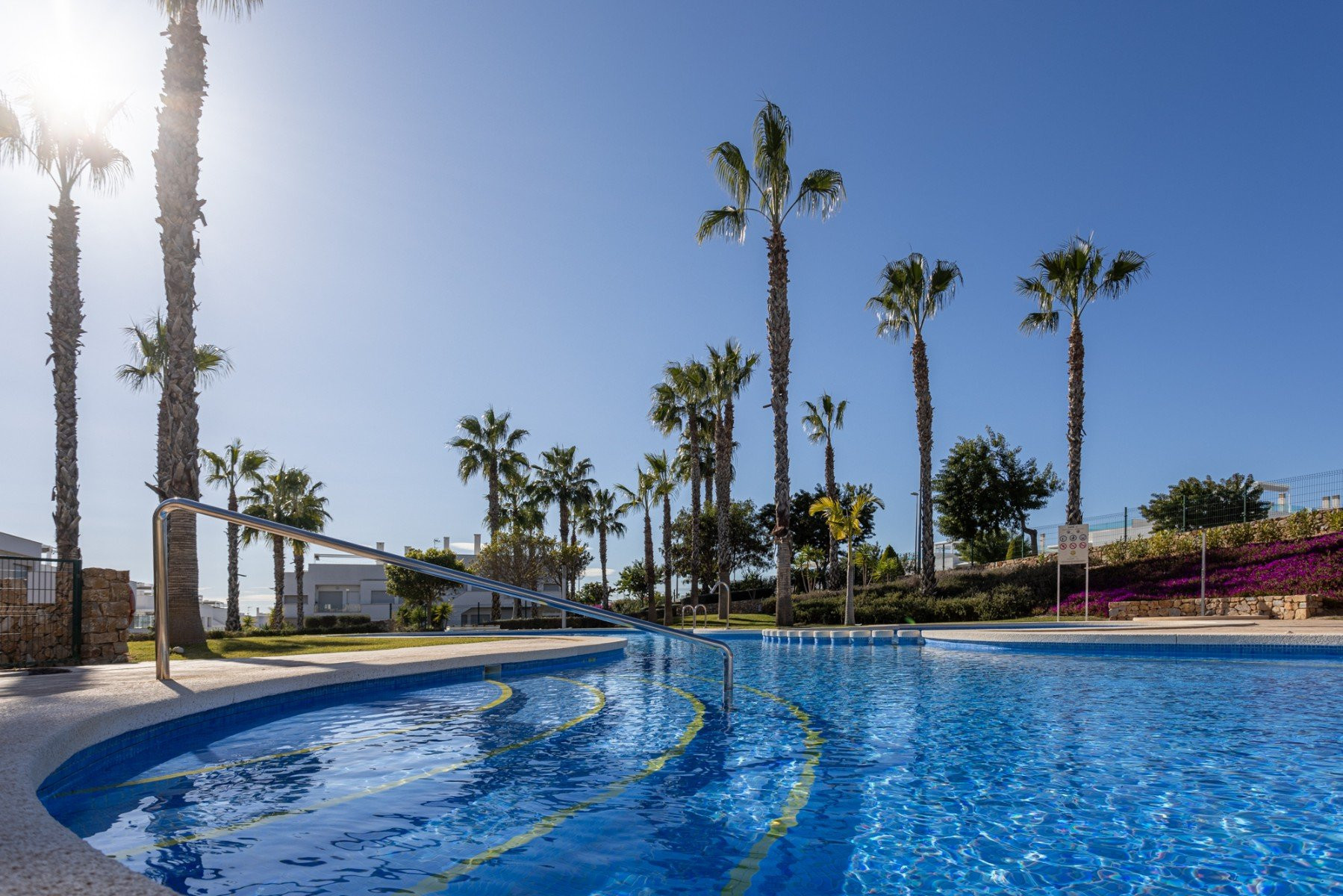 Apartment in Urbanizacion los Balcones - view 1